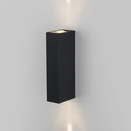 Уличный настенный светодиодный светильник Blaze LED IP65 35136/W черный Elektrostandard - фото