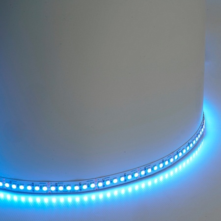 Светодиодная LED лента Feron LS502, 180SMD(5050)/м 16Вт/м 24V 5000*10*1.5мм RGB IP20 - фото