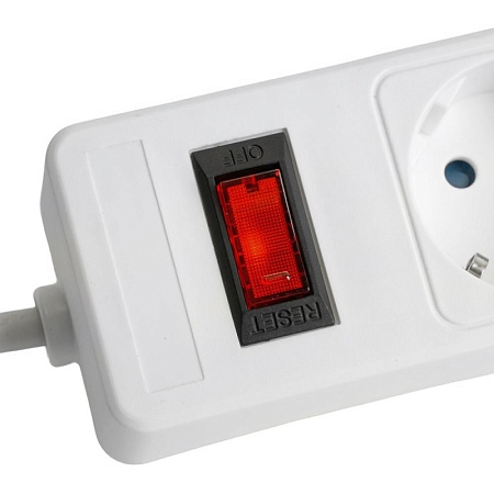 Сетевой фильтр 5-местный с/з STEKKER HM20-51-02 3x1мм2, 1,8 м, серия Optima, белый - фото