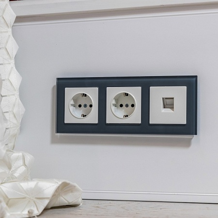 Розетка Ethernet RJ-45 белая WL01-RJ-45 - фото