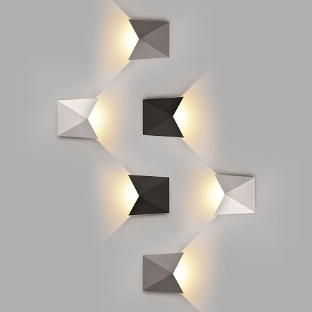 Уличный светодиодный светильник Batterfly черный 1517 Techno LED черный Elektrostandard - фото