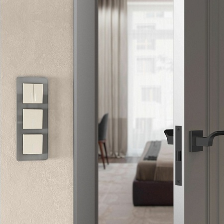 Выключатель одноклавишный с подсветкой айвори матовый W1110162 - фото