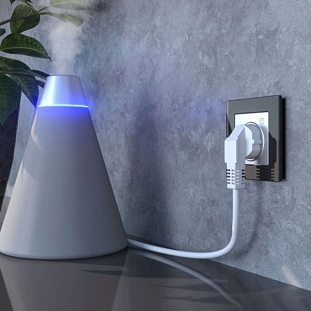 Умная встраиваемая розетка с заземлением с защитными шторками W1171606 - фото