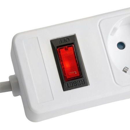 Сетевой фильтр 6-местный с/з STEKKER HM20-61-02 3x1мм2, 1,8 м, серия Optima, белый - фото