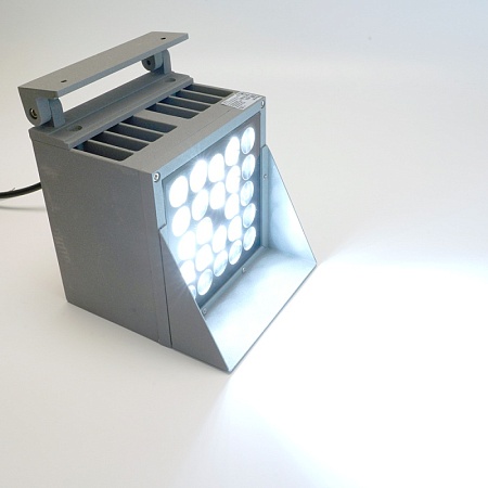 Светодиодный светильник ландшафтно-архитектурный Feron LL-898  AC220-240 49W 6400K IP66 квадрат - фото