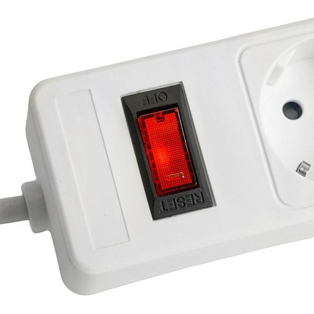 Сетевой фильтр 6-местный с/з STEKKER HM20-61-03 3x1мм2, 3 м, серия Optima, белый - фото