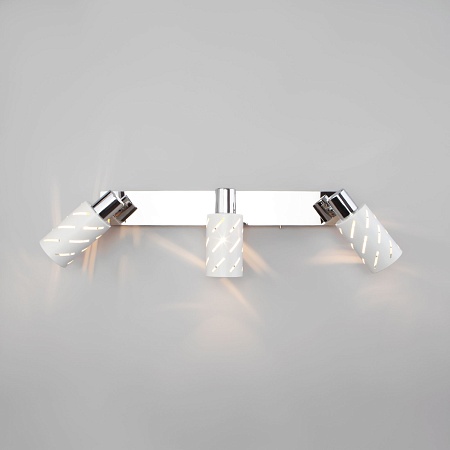 Настенный светильник Eurosvet 20090/3 белый/хром - фото