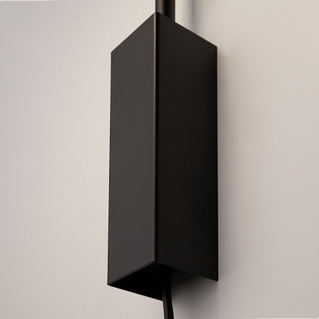 Настенный светильник (бра) Maytoni Mollis MOD126WL-01B - фото