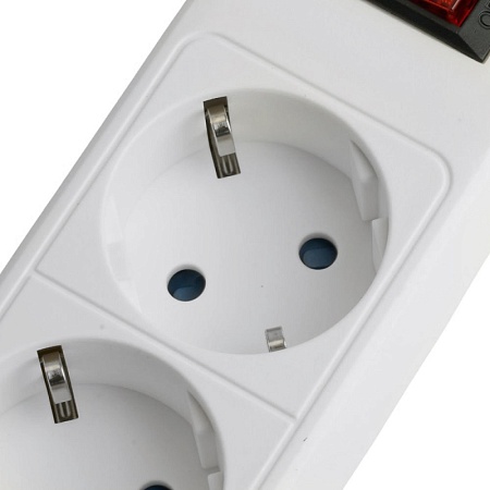 Сетевой фильтр 5-местный с/з STEKKER HM20-51-02 3x1мм2, 1,8 м, серия Optima, белый - фото