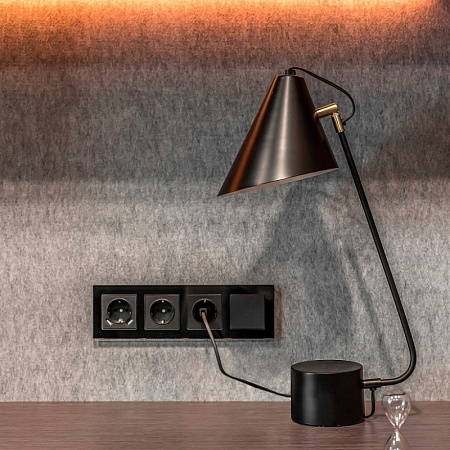 Перекрестный переключатель одноклавишный (черный матовый) WL08-SW-1G-C - фото