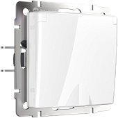 Розетка влагозащ. с зазем. с защит. крышкой и шторками белая WL01-SKGSC-01-IP44