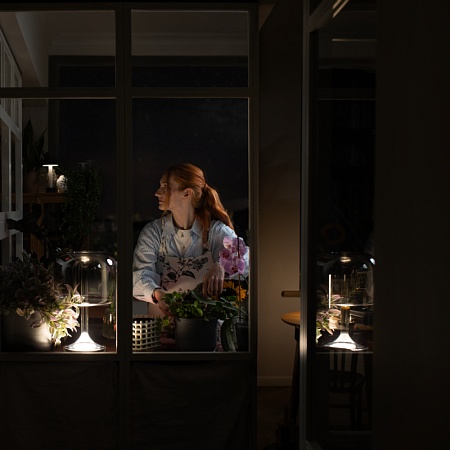 Настольный светильник Maytoni MOD286TL-L8B3K - фото