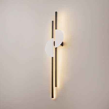 Настенный светильник (бра) Maytoni Skyline MOD179WL-L22W4K1 - фото