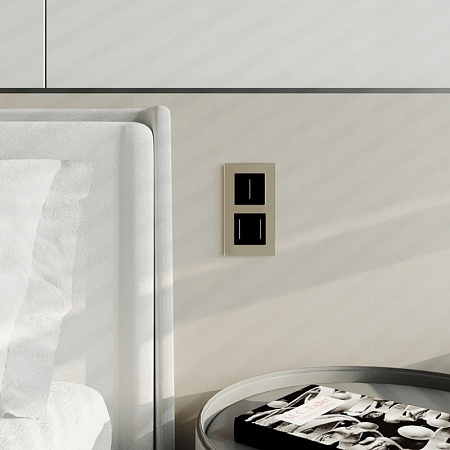 Сенсорный выключатель двухклавишный с подсветкой черный W4522008 - фото