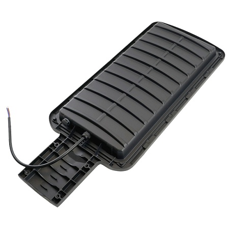 Светодиодный уличный консольный светильник SAFFIT SSL10-150 150W 5000K 230V, черный - фото