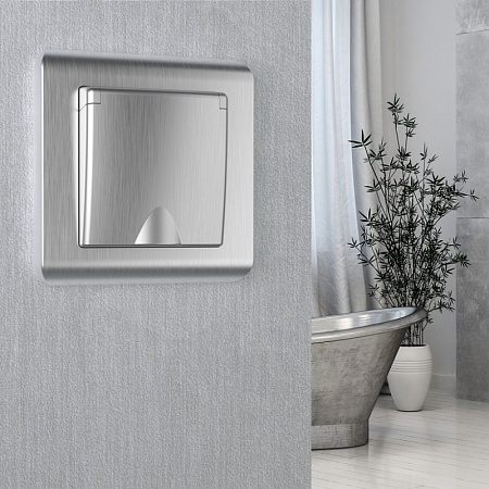 Розетка влагозащ. с зазем. с защит. крышкой и шторками cеребряный рифленый WL09-SKGSC-01-IP44 - фото