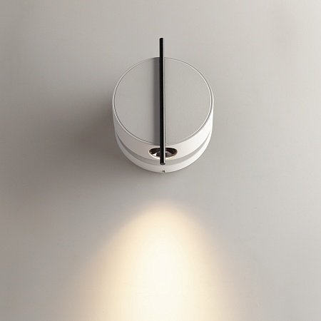 Настенный светильник (бра) Maytoni Nuance MOD180WL-L4W3K - фото