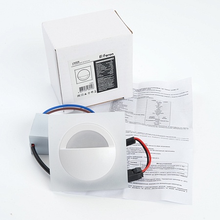 Светодиодный светильник Feron LN008 встраиваемый 3W 4000K, белый - фото