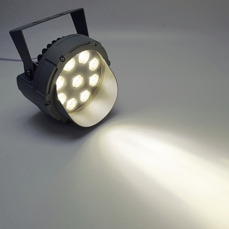 Светодиодный светильник ландшафтно-архитектурный Feron LL-701  85-265V 18W 2700K IP65 - фото