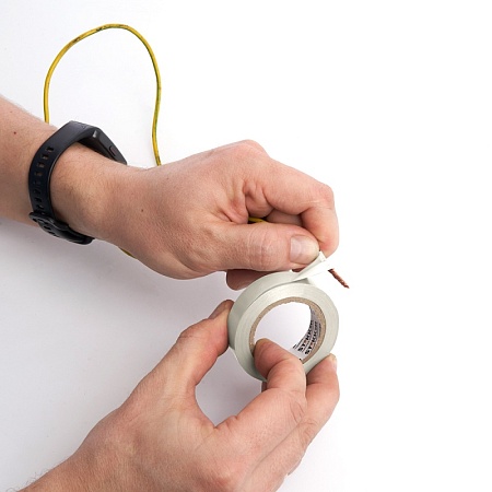 Изоляционная лента STEKKER INTP01315-20 0,13*15 мм. 20 м. белая - фото