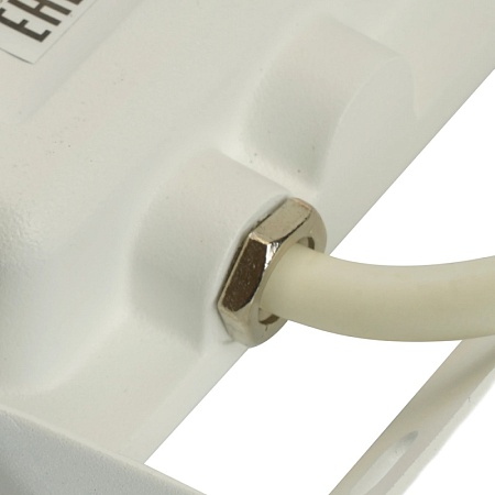 Светодиодный прожектор Feron LL-920 IP65 30W 6400K - фото