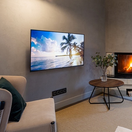 Розетка с заземлением и шторками графит рифленый WL04-SKGS-01-IP44 - фото