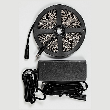 Светодиодная LED лента Feron LS606, 60SMD(5050)/m 14.4W/m 12V 3m RGB с адаптером с вилкой, контроллером с пультом в комплекте - фото