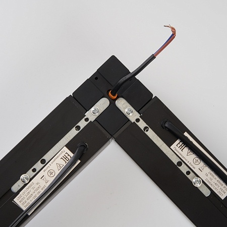 Светильник светодиодный линейный Feron AL4020 IP20 12W 6500К, рассеиватель матовый в алюминиевом корпусе, черный 590*50*55мм серия MattLine - фото