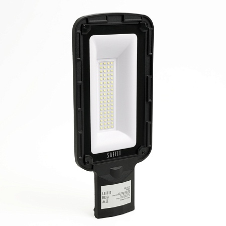 Светодиодный уличный консольный светильник SAFFIT SSL10-50 50W 5000K 230V, черный - фото