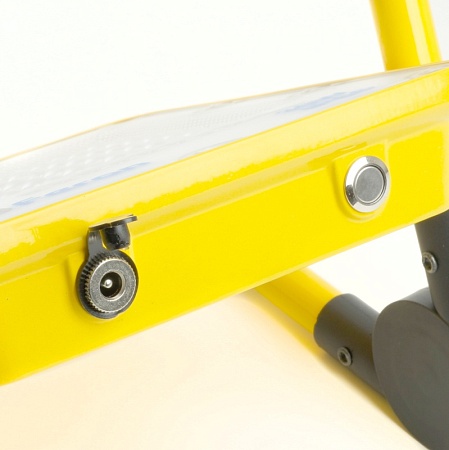 Светодиодный прожектор Feron LL-952 переносной с зарядным устройством IP66 100W 6400K - фото